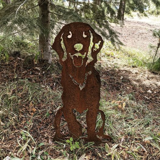 Golden Retriever Sitting Metal Art – Handcrafted Dog Décor