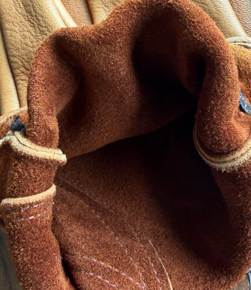 Tan Short Wrist Deerskin Gloves